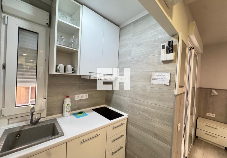 Wiederverkauf - Wohnung - Torrevieja - Playa del Cura