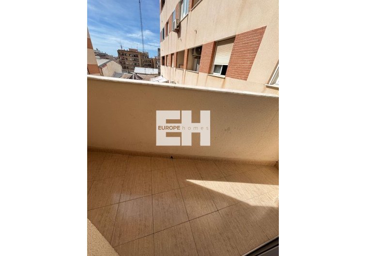Segunda mano - Apartamento  - Torrevieja - Centro