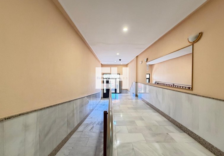 Wiederverkauf - Wohnung - Torrevieja - Playa del Cura