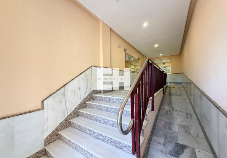 Wiederverkauf - Wohnung - Torrevieja - Playa del Cura