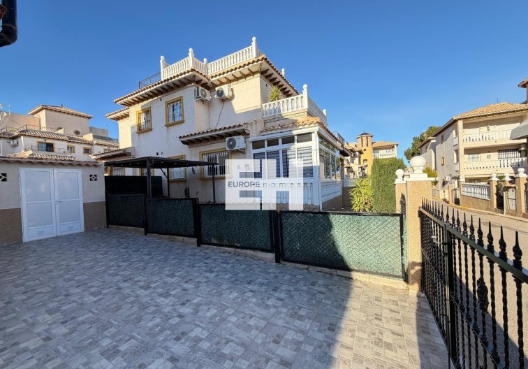 Resale - town house - Orihuela Costa - Las Filipinas