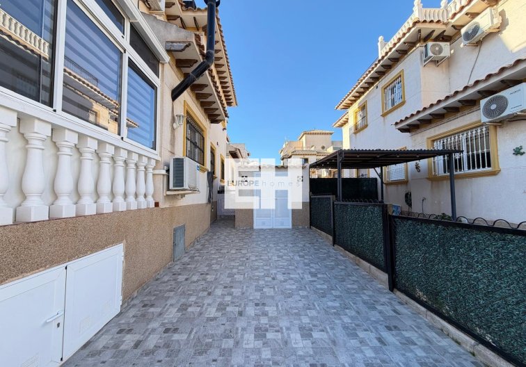 Resale - town house - Orihuela Costa - Las Filipinas