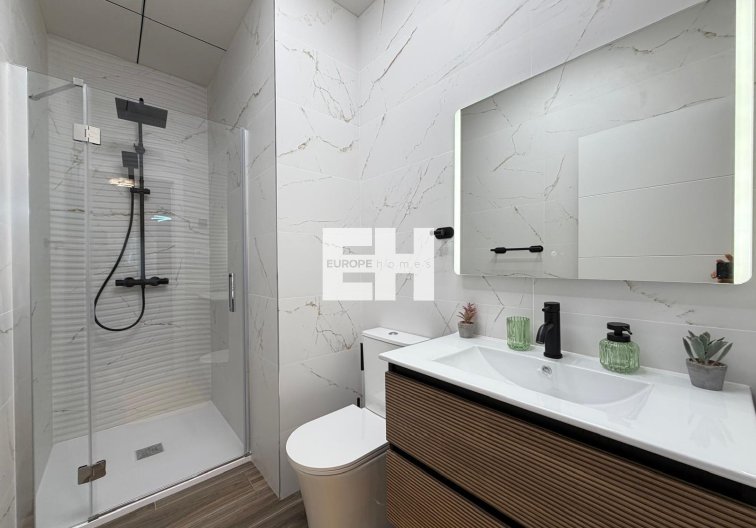 Resale - Apartment - Torrevieja
