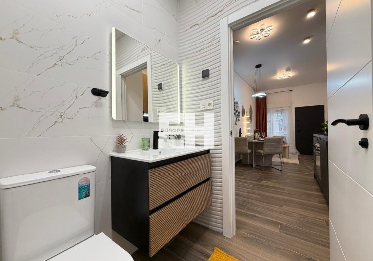 Resale - Apartment - Torrevieja