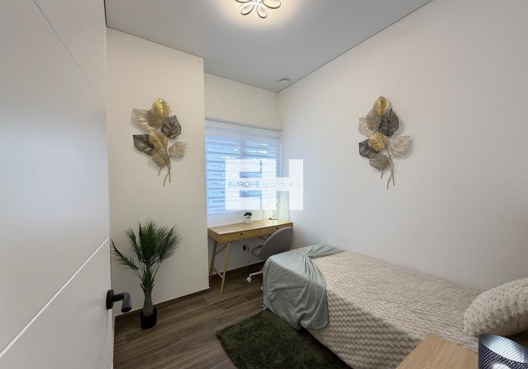 Resale - Apartment - Torrevieja