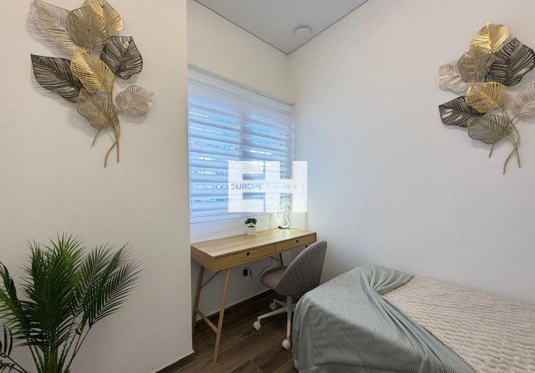 Resale - Apartment - Torrevieja