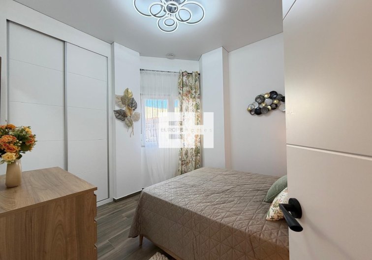 Resale - Apartment - Torrevieja