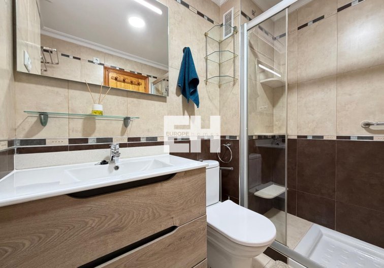 Wiederverkauf - Wohnung - Torrevieja - Playa del Cura