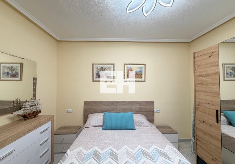 Wiederverkauf - Wohnung - Torrevieja - Playa del Cura