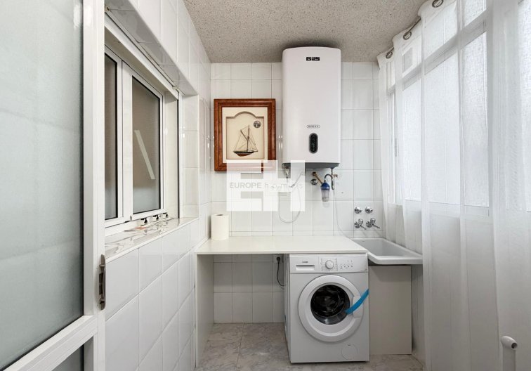 Wiederverkauf - Wohnung - Torrevieja - Playa del Cura