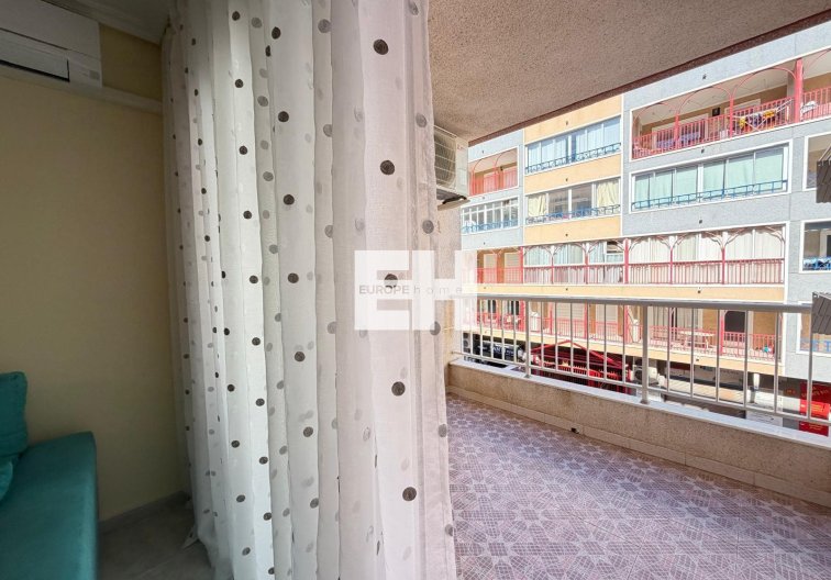 Wiederverkauf - Wohnung - Torrevieja - Playa del Cura