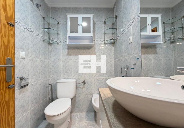 Wiederverkauf - Wohnung - Torrevieja - Playa del Cura