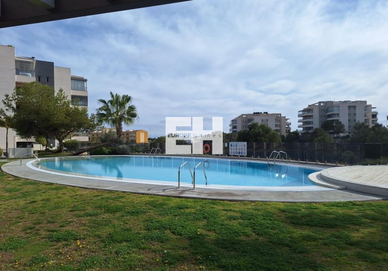 Wiederverkauf - Wohnung - Orihuela Costa - Los Dolses