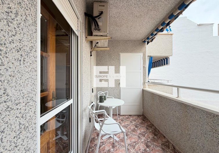 Resale - Apartment - Torrevieja - Playa de los Locos