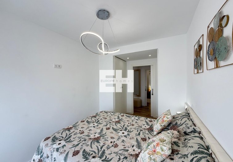 Wiederverkauf - Wohnung - Torrevieja - Centro