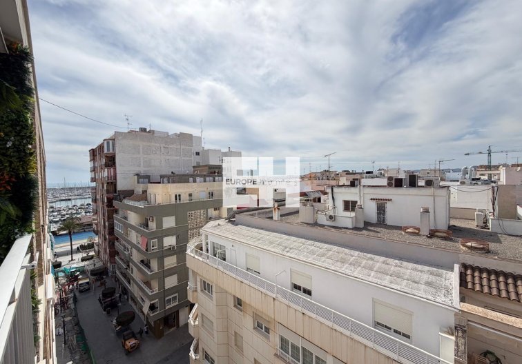 Wiederverkauf - Wohnung - Torrevieja - Centro