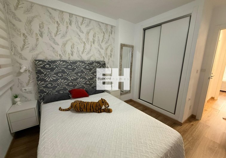 Wiederverkauf - Wohnung - Torrevieja - Centro