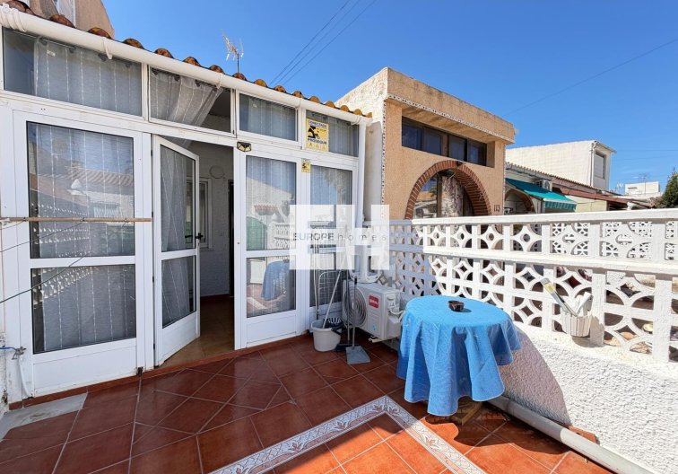 Segunda mano - town house - Torrevieja - Nueva Torrevieja