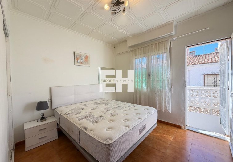 Segunda mano - town house - Torrevieja - Nueva Torrevieja