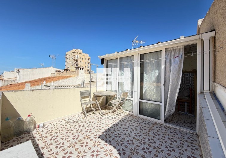 Segunda mano - town house - Torrevieja - Nueva Torrevieja