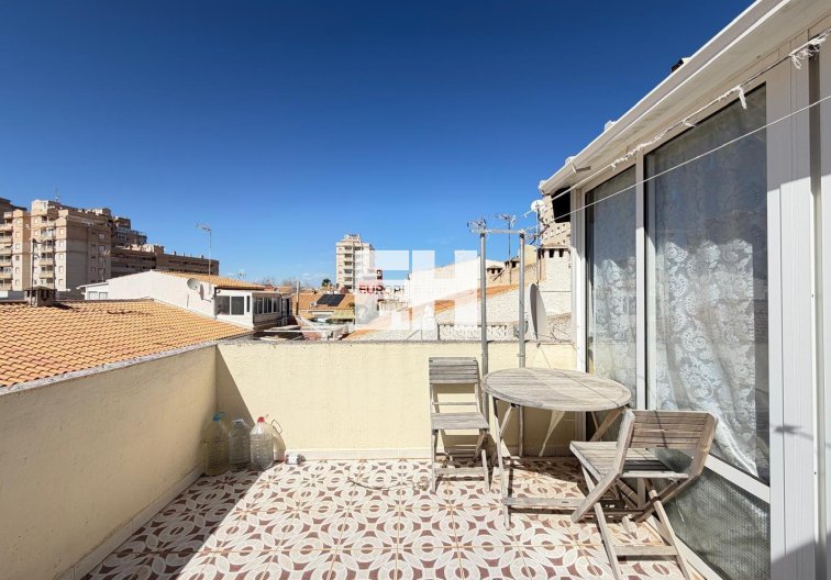 Segunda mano - town house - Torrevieja - Nueva Torrevieja