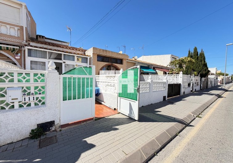 Segunda mano - town house - Torrevieja - Nueva Torrevieja