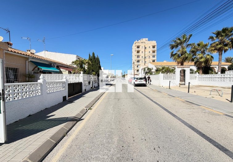 Segunda mano - town house - Torrevieja - Nueva Torrevieja