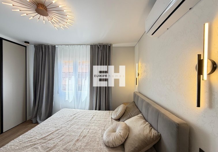 Revente - Appartement - Torrevieja - Punta Prima