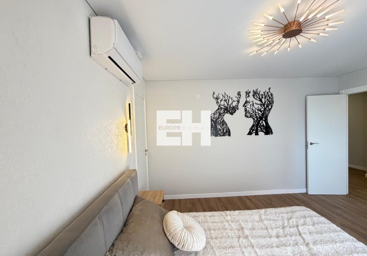 Revente - Appartement - Torrevieja - Punta Prima