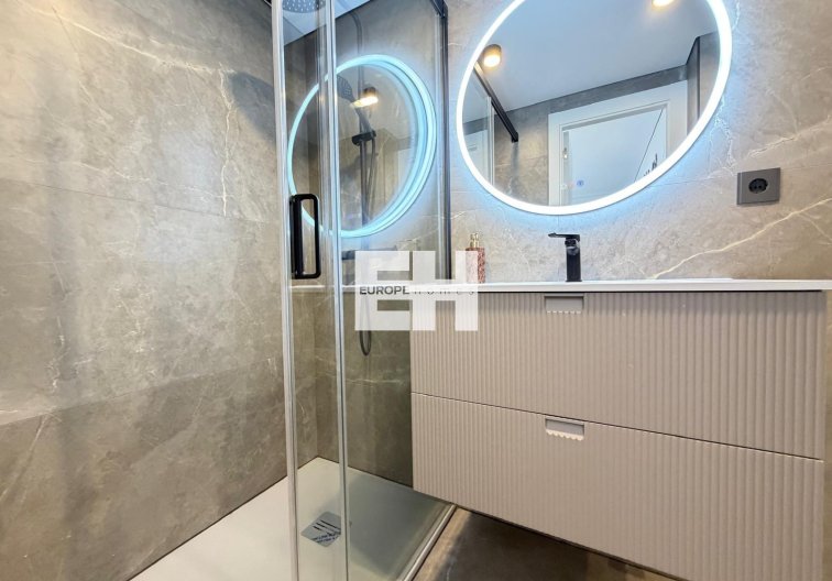 Revente - Appartement - Torrevieja - Punta Prima