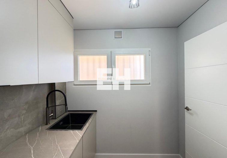 Revente - Appartement - Torrevieja - Punta Prima