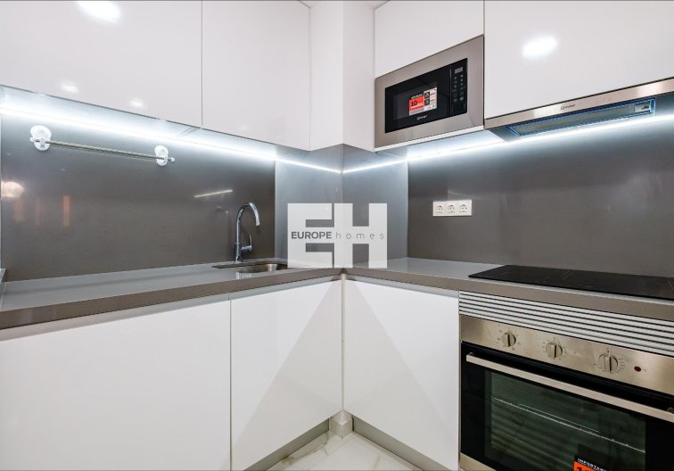 Resale - Apartment - Torrevieja - Playa del Cura