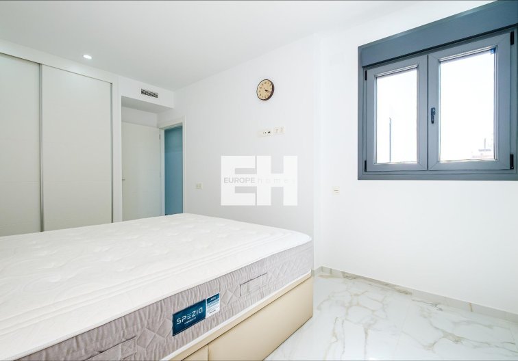 Resale - Apartment - Torrevieja - Playa del Cura