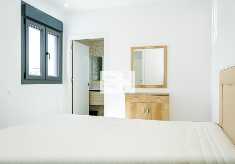Resale - Apartment - Torrevieja - Playa del Cura