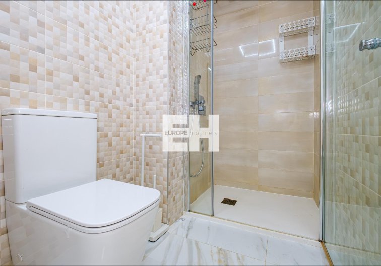 Resale - Apartment - Torrevieja - Playa del Cura