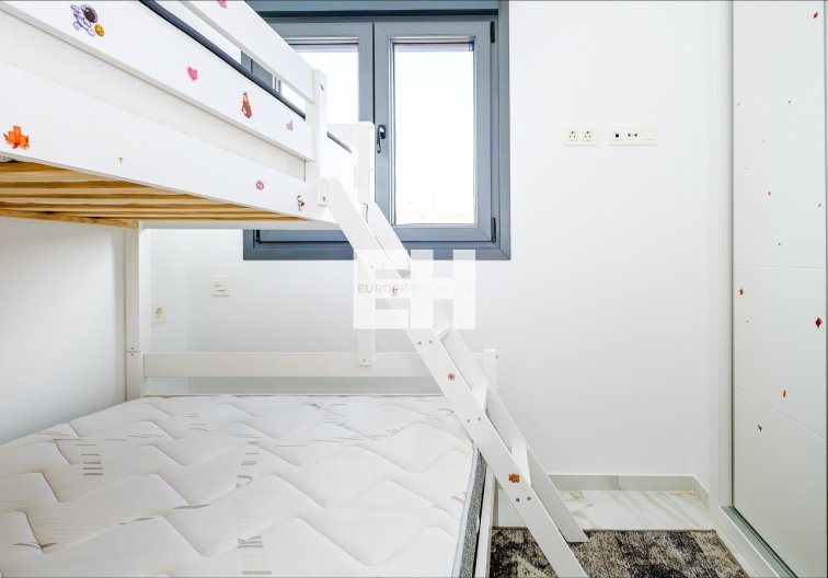 Resale - Apartment - Torrevieja - Playa del Cura
