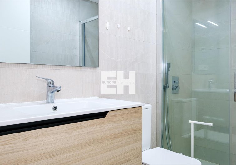 Resale - Apartment - Torrevieja - Playa del Cura