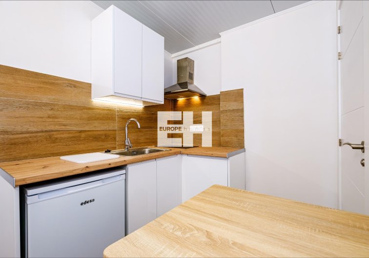 Resale - Apartment - Torrevieja - Playa del Cura