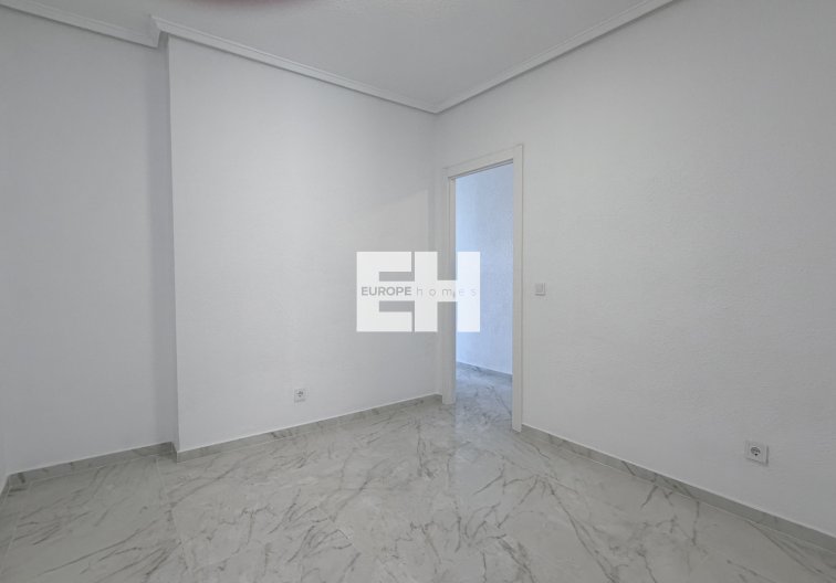 Herverkoop - Appartement - Torrevieja - Costa Blanca