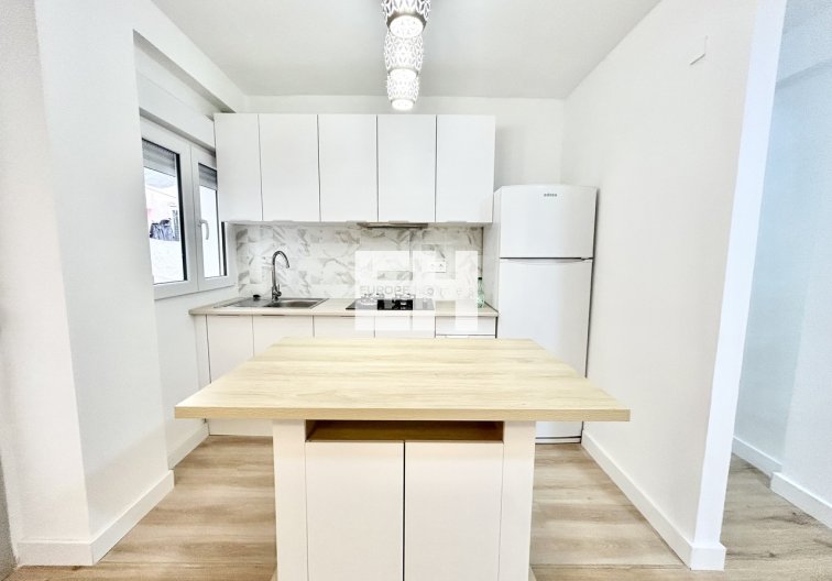 Segunda mano - Apartamento  - Torrevieja - Costa Blanca