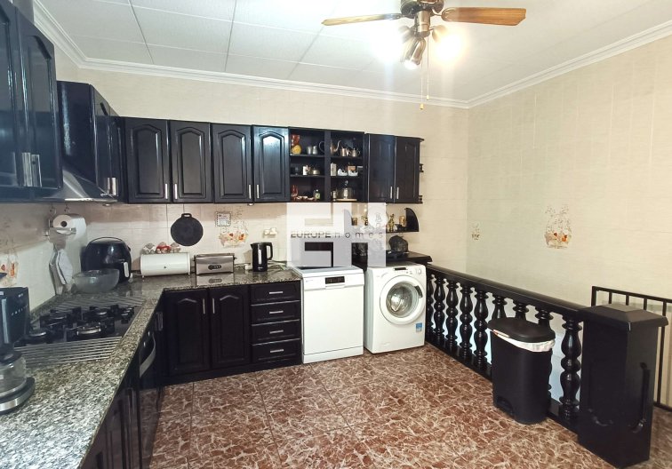 Revente - villa - Crevillent - Inland