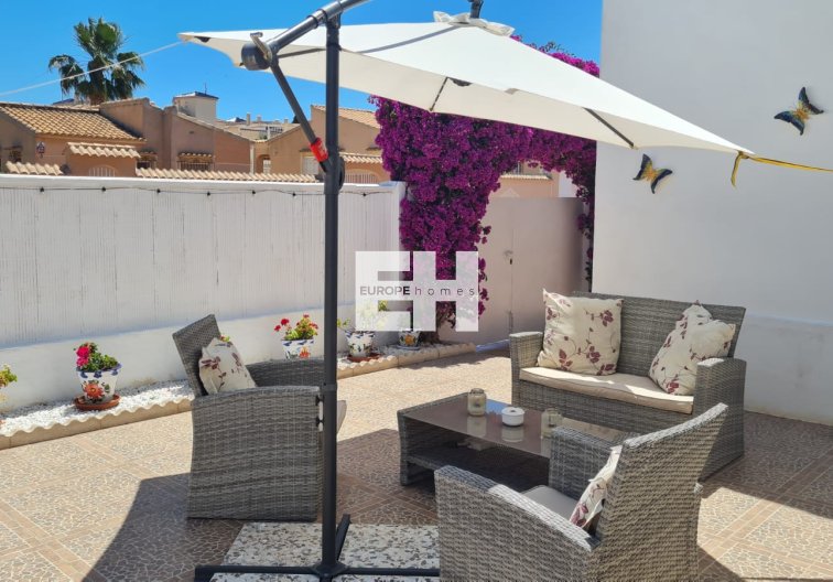 Revente - villa - Orihuela Costa - Costa Blanca