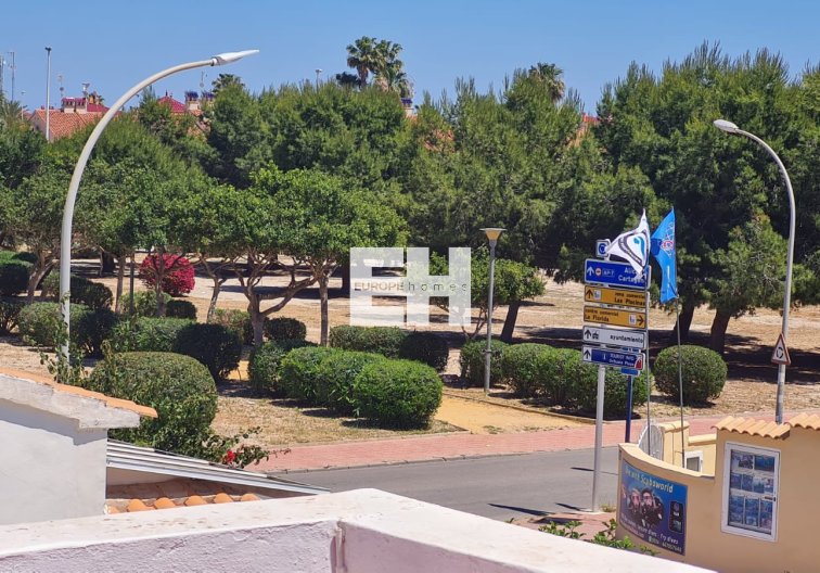 Revente - villa - Orihuela Costa - Costa Blanca