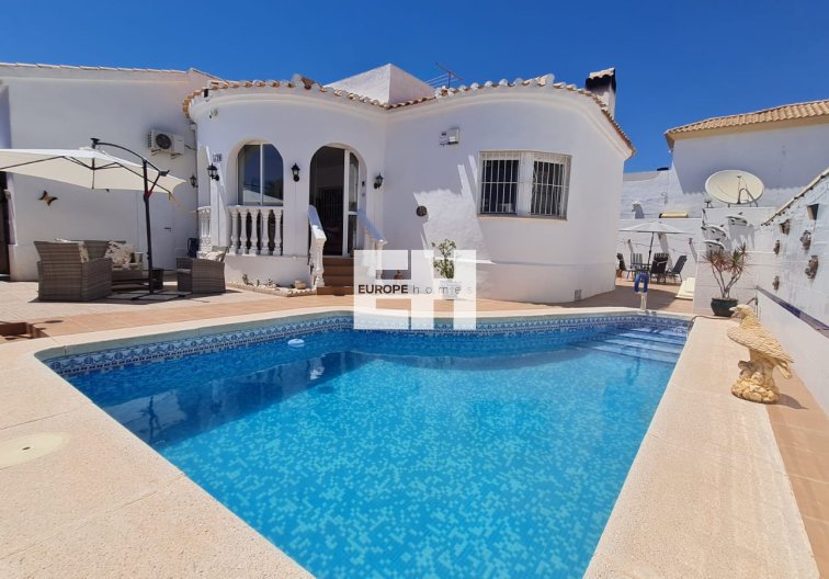 Revente - villa - Orihuela Costa - Costa Blanca