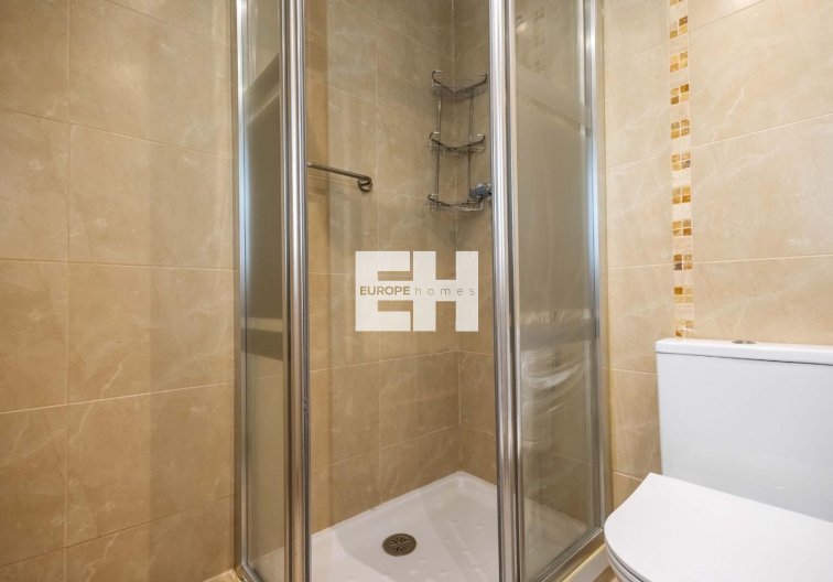 Resale - Apartment - Torrevieja - Las Calas