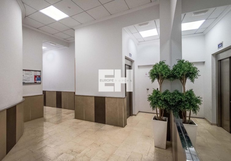 Resale - Apartment - Torrevieja - Las Calas