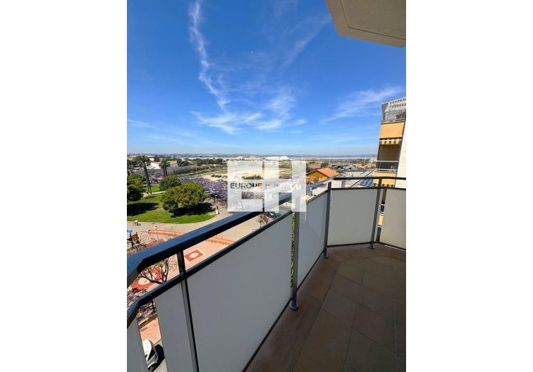 Revente - Appartement - Torrevieja - Centro - Muelle Pesquero