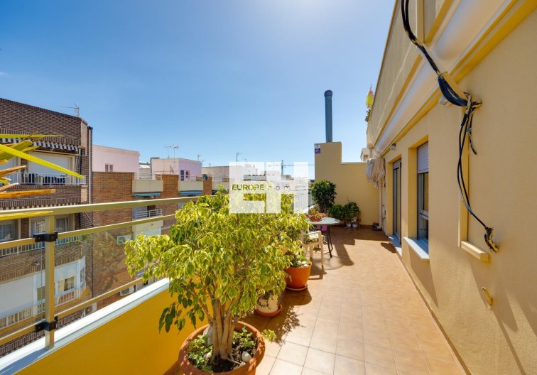 Wiederverkauf - Penthaus - Torrevieja - Centro