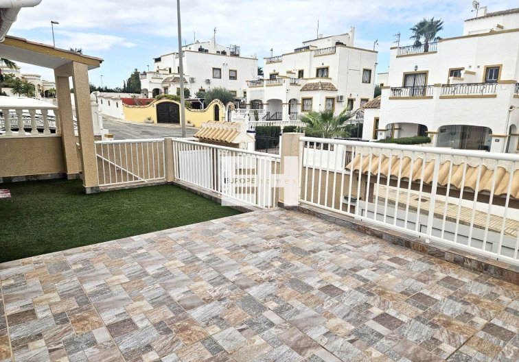 Segunda mano - town house - Orihuela Costa - Los Almendros-la Florida