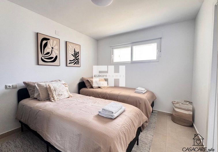 Segunda mano - Apartamento  - Torrevieja - El Acequión - Los Náufragos